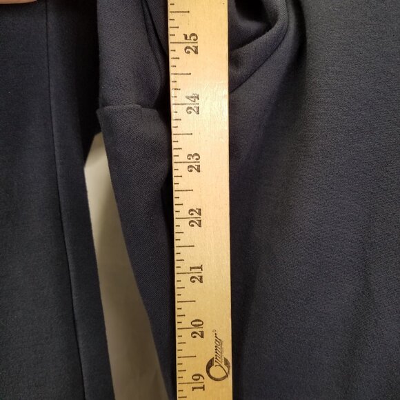 NYDJ Crop Pants Women's Petite 16 Capri Navy Blue Stretch Knit Tapered Leg Slim - Picture 12 of 13